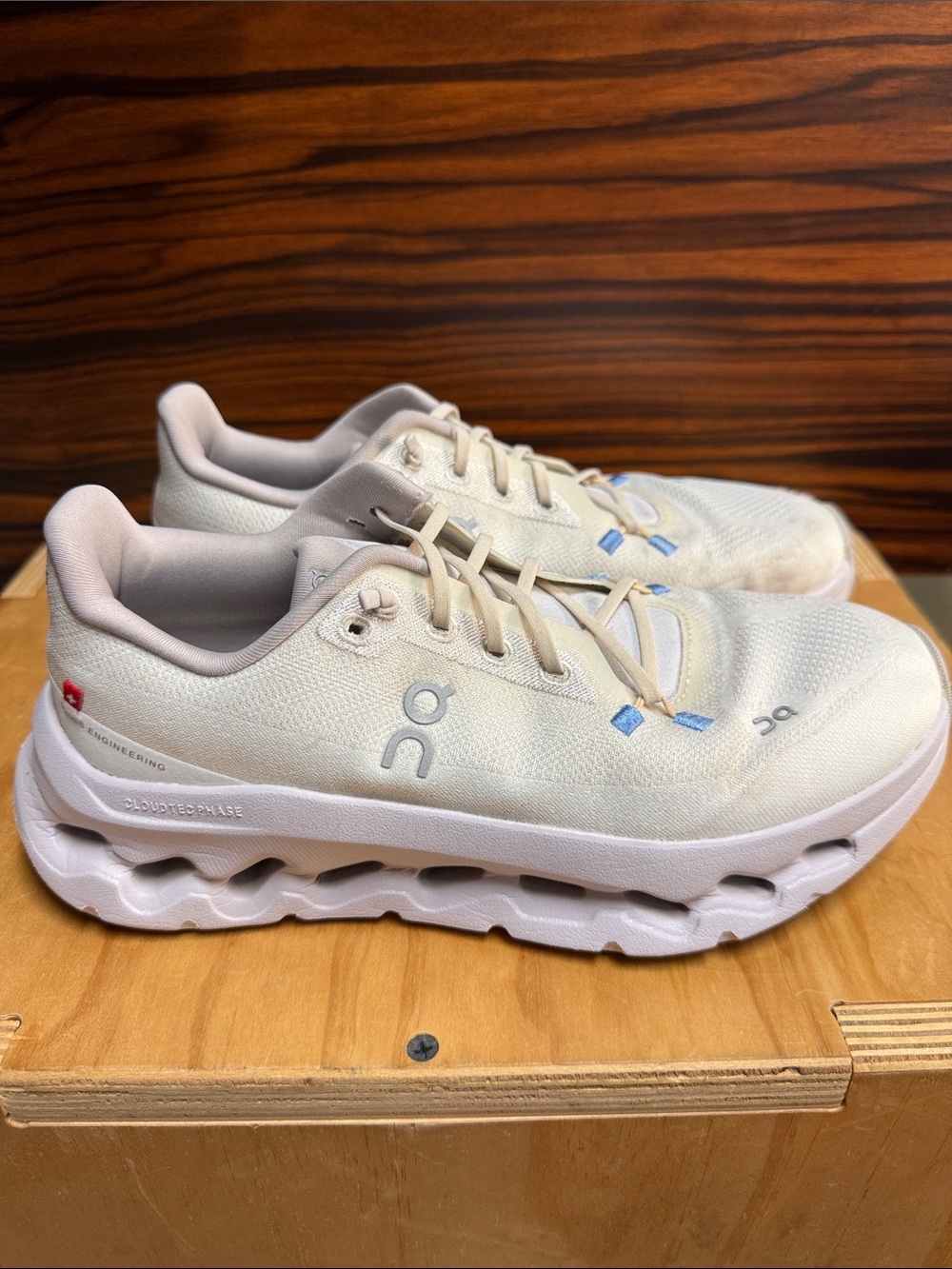 On Running Women's Neutral Running Shoes — Cream with Light Blue Highlights